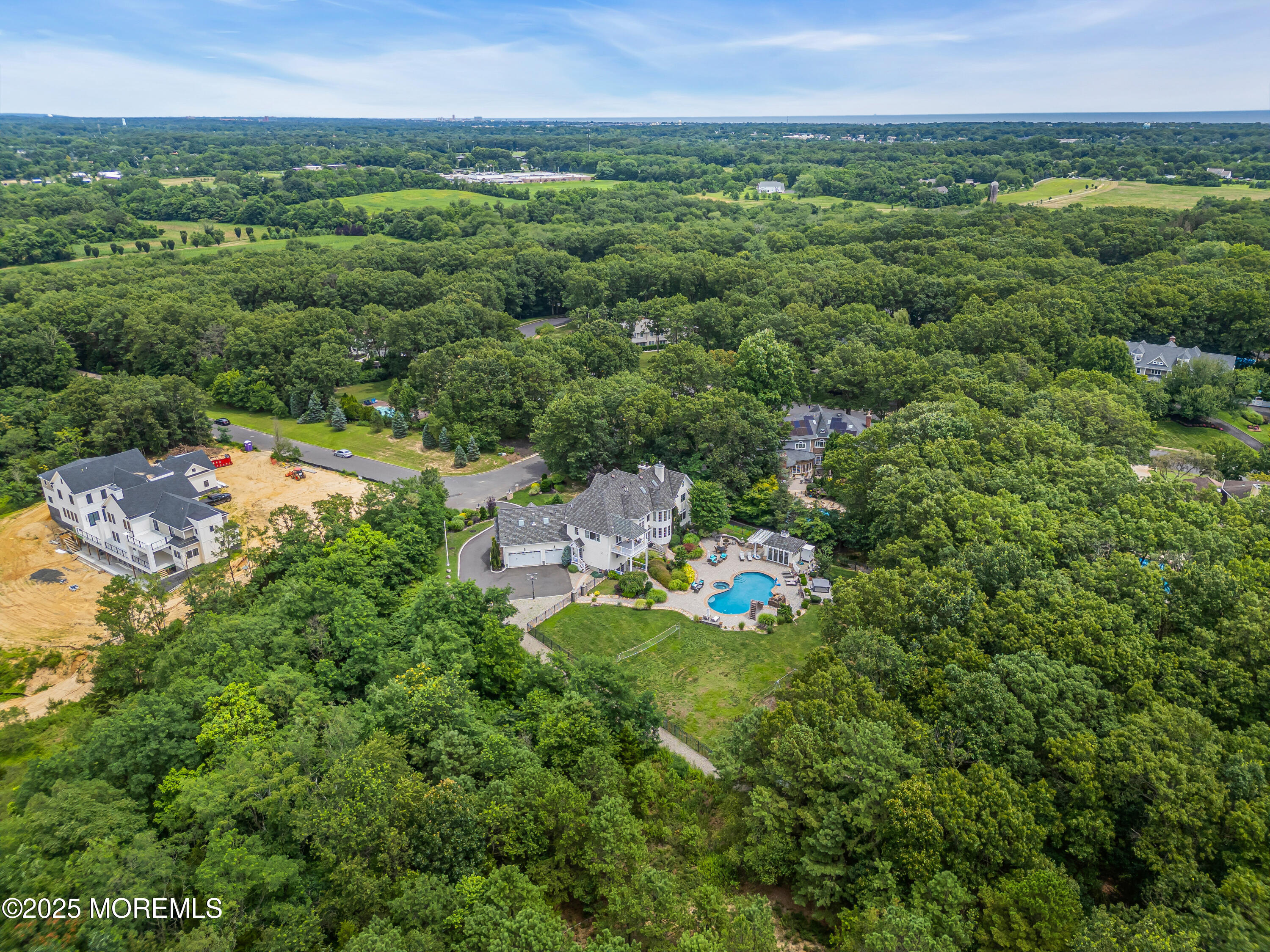 2128 Shadow Lane