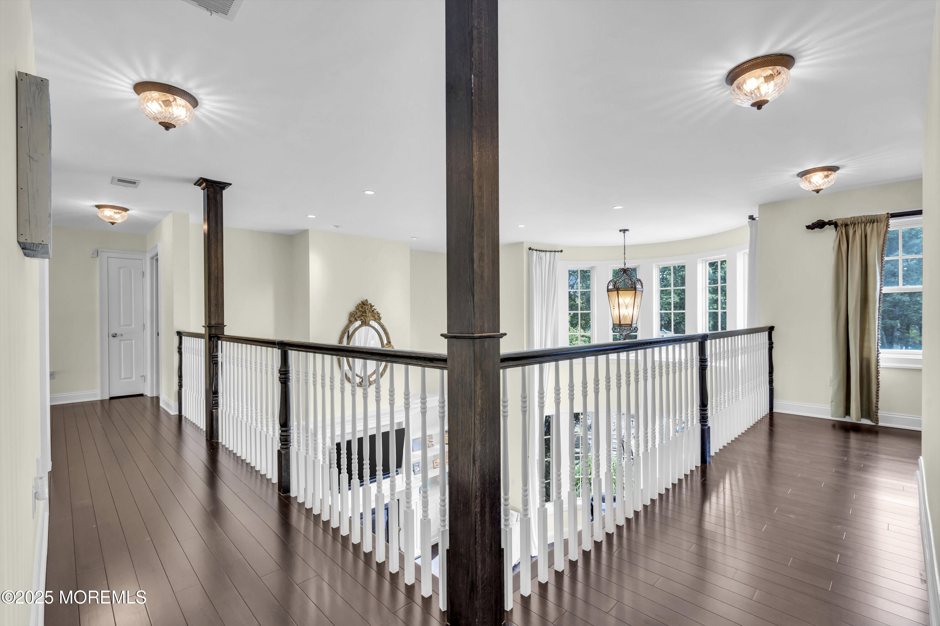 2128 Shadow Lane