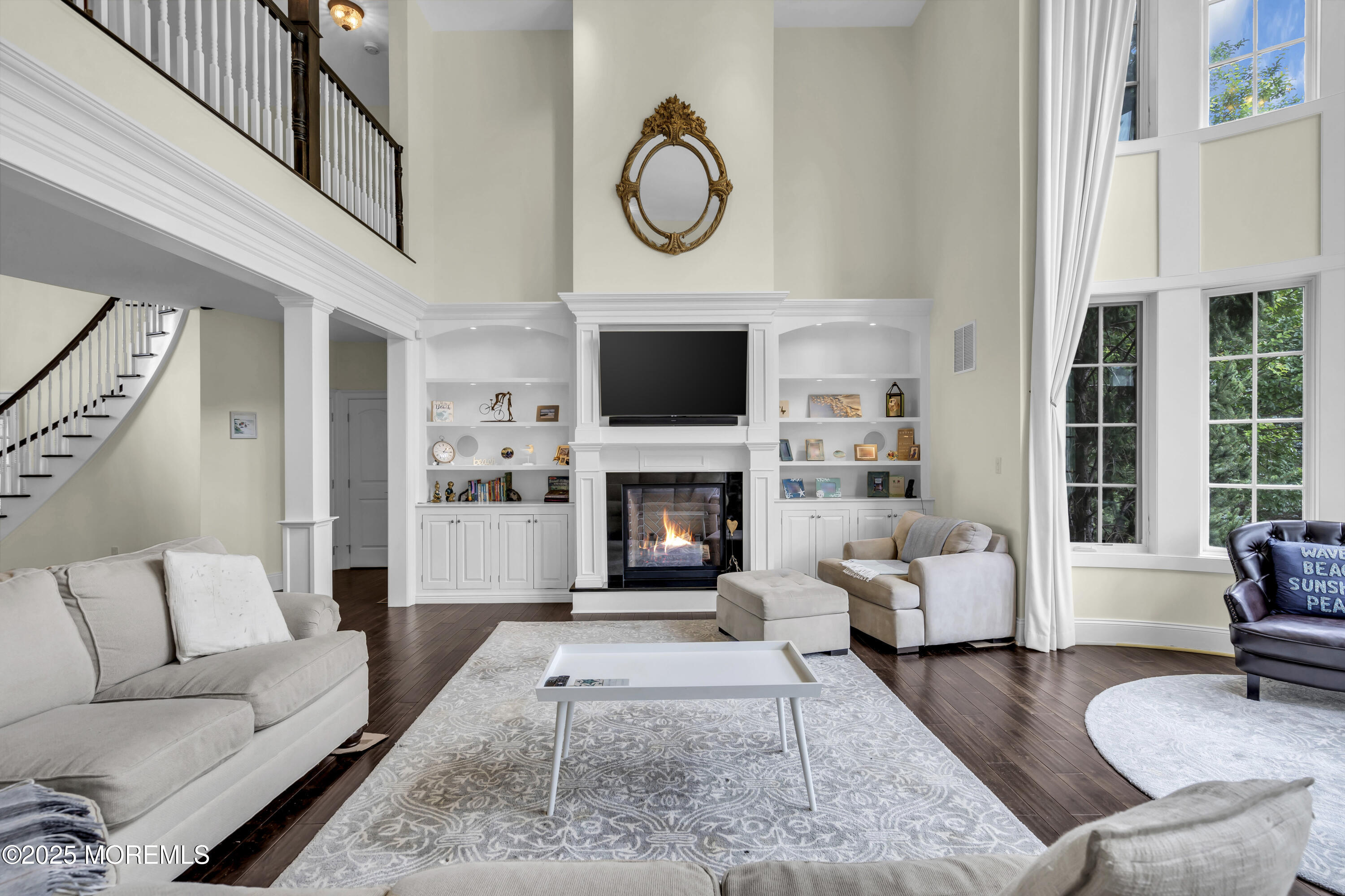 2128 Shadow Lane