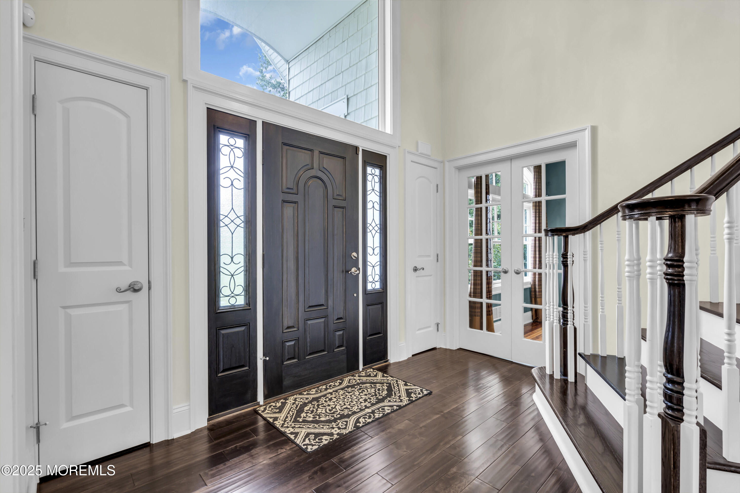 2128 Shadow Lane