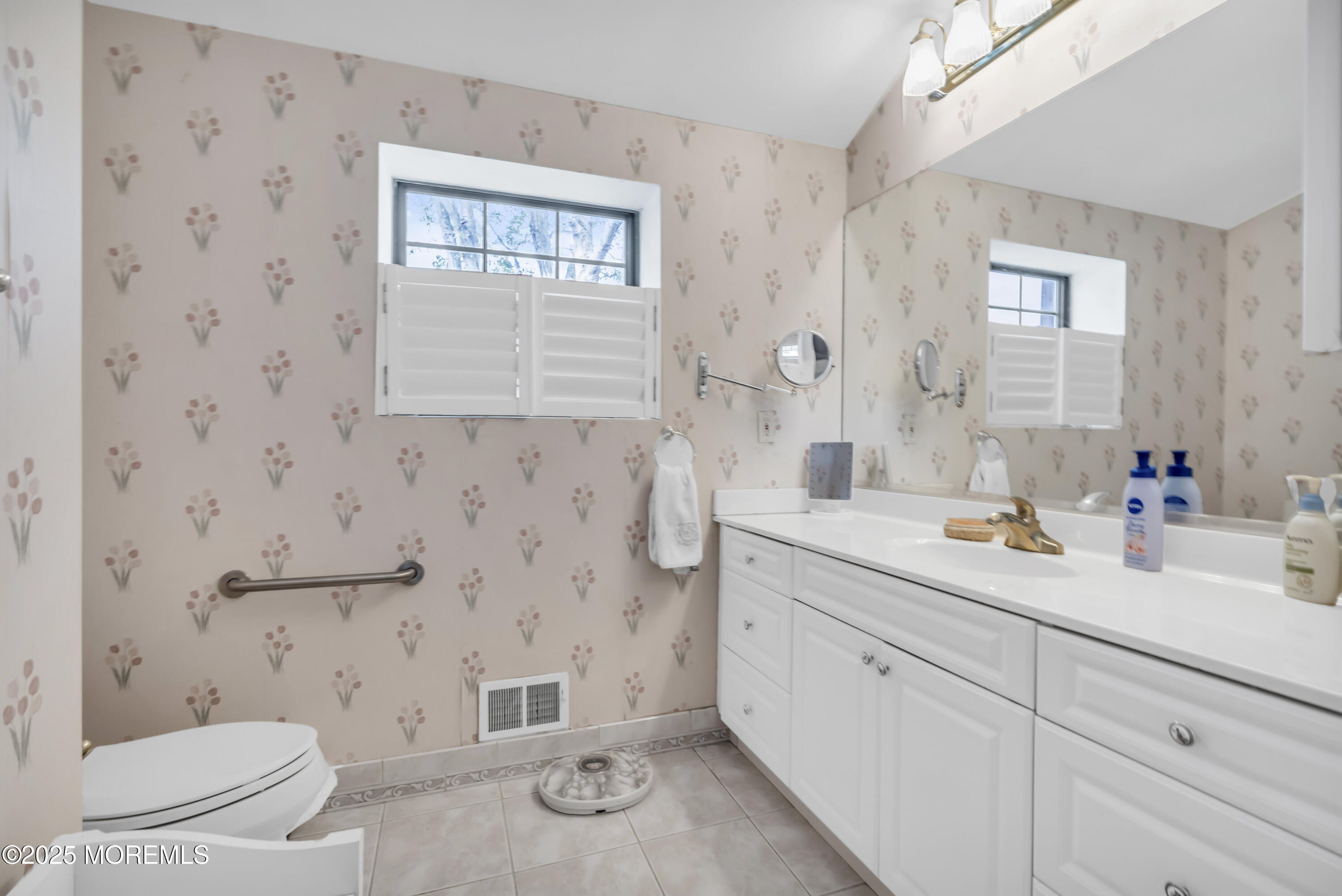 71 Willow Lane