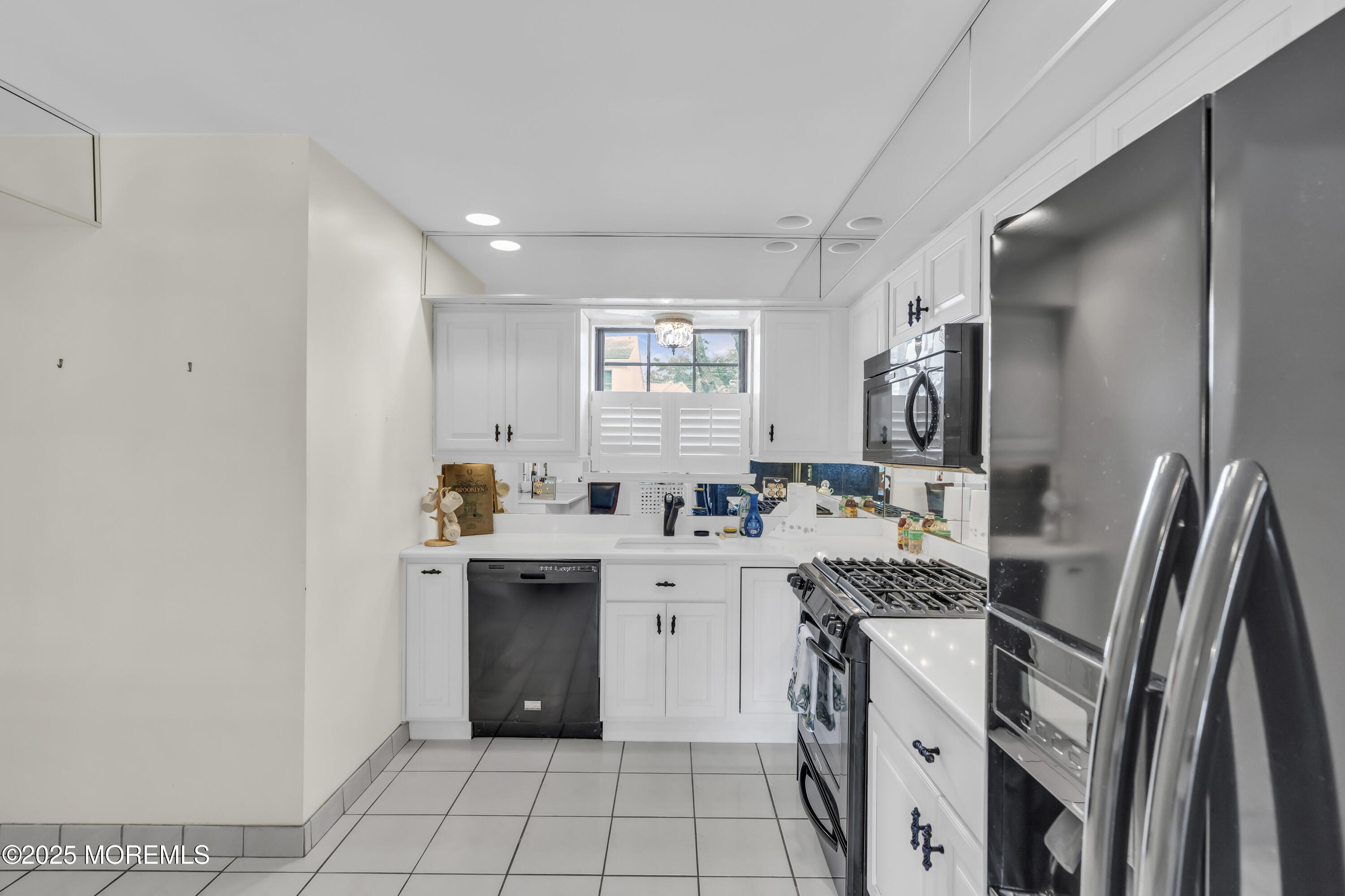 71 Willow Lane