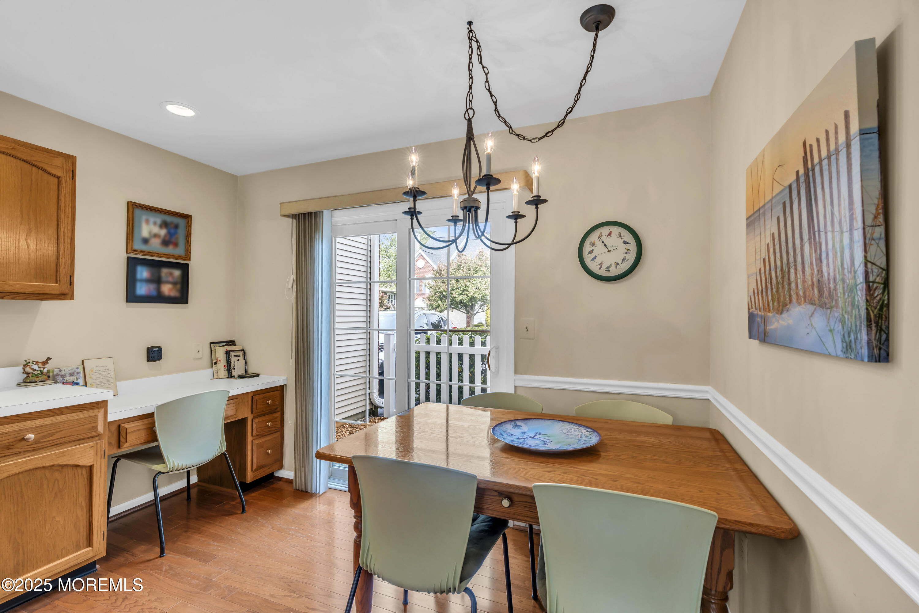 151 S Manor Court
