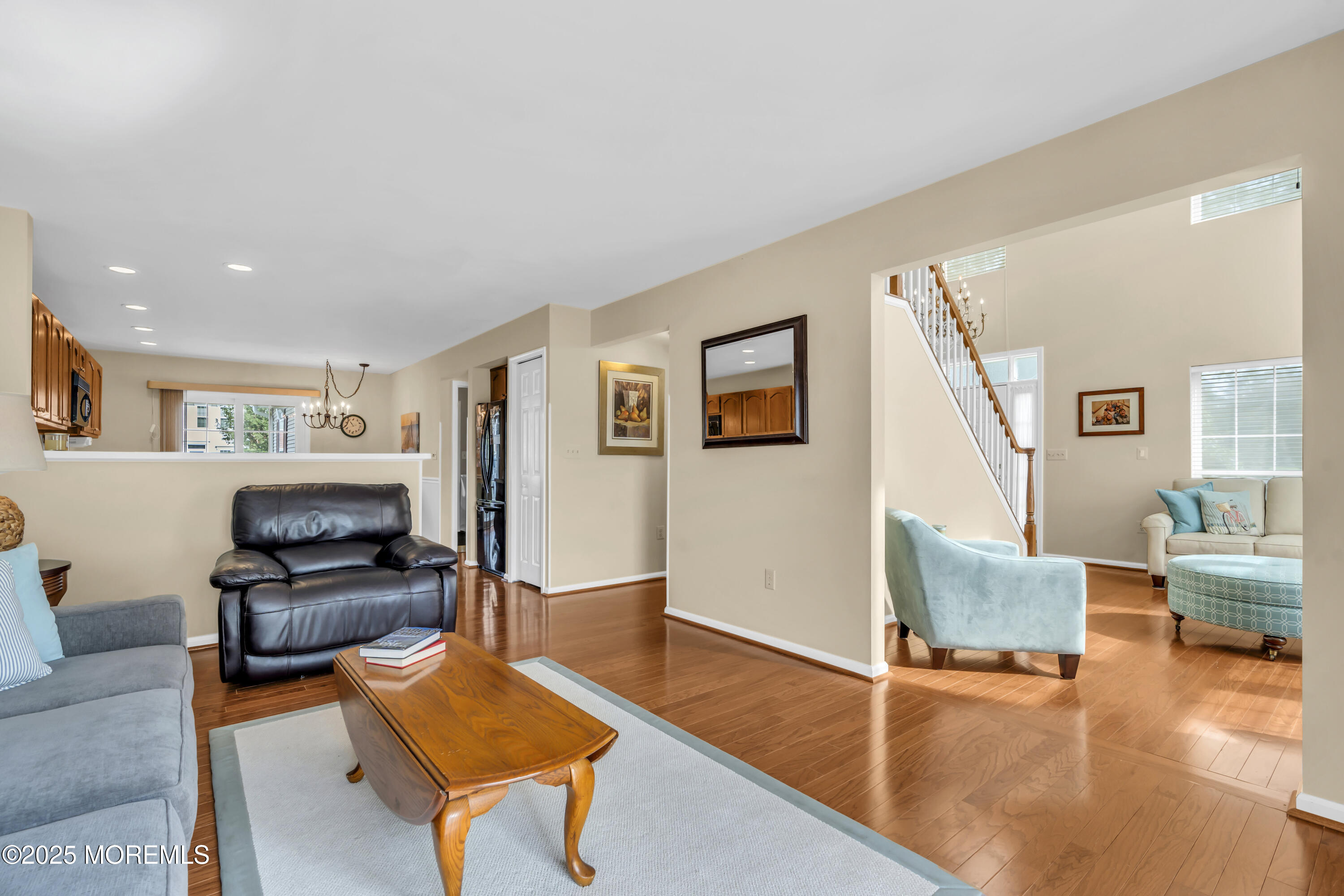 151 S Manor Court