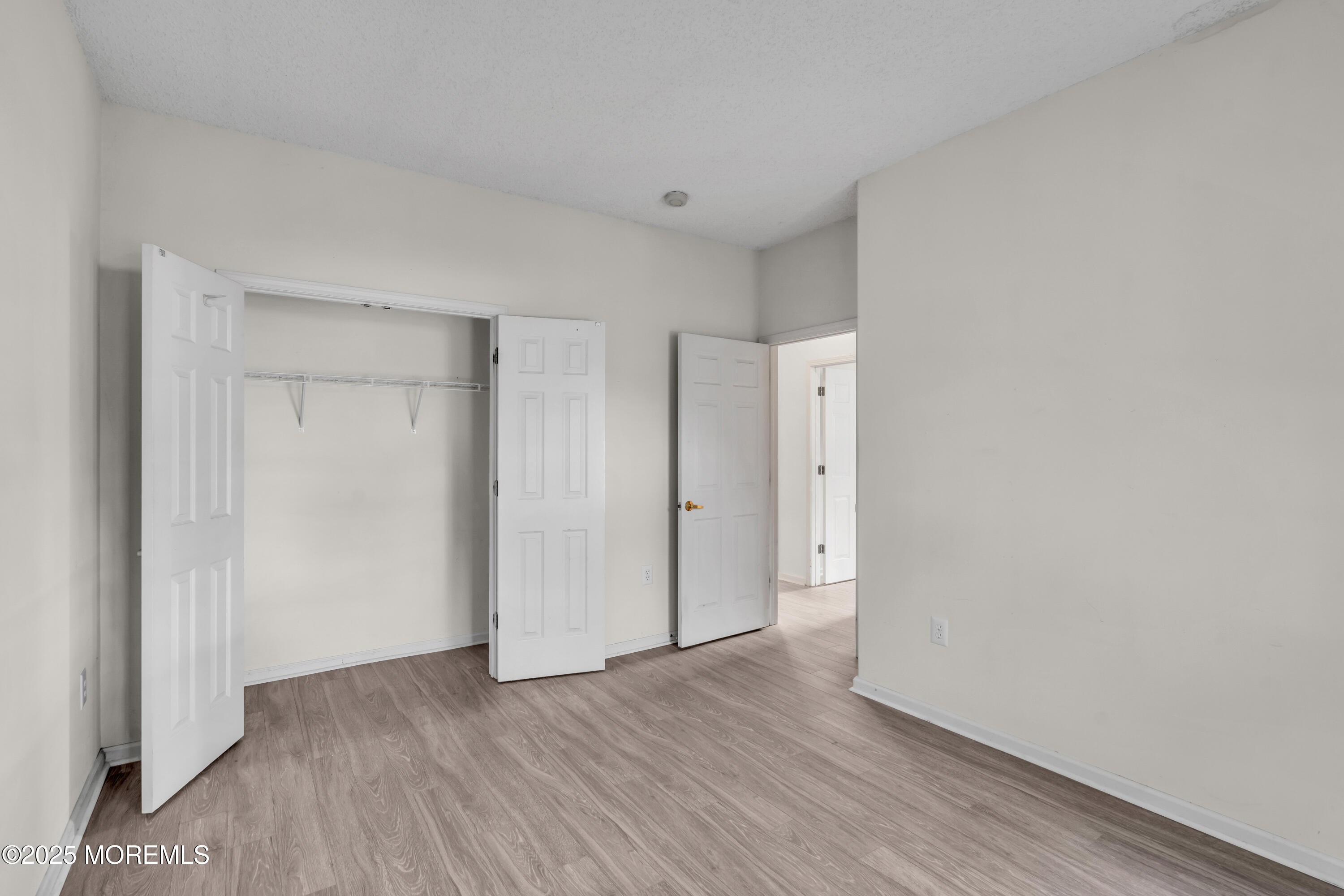 32 Riva Boulevard 2277