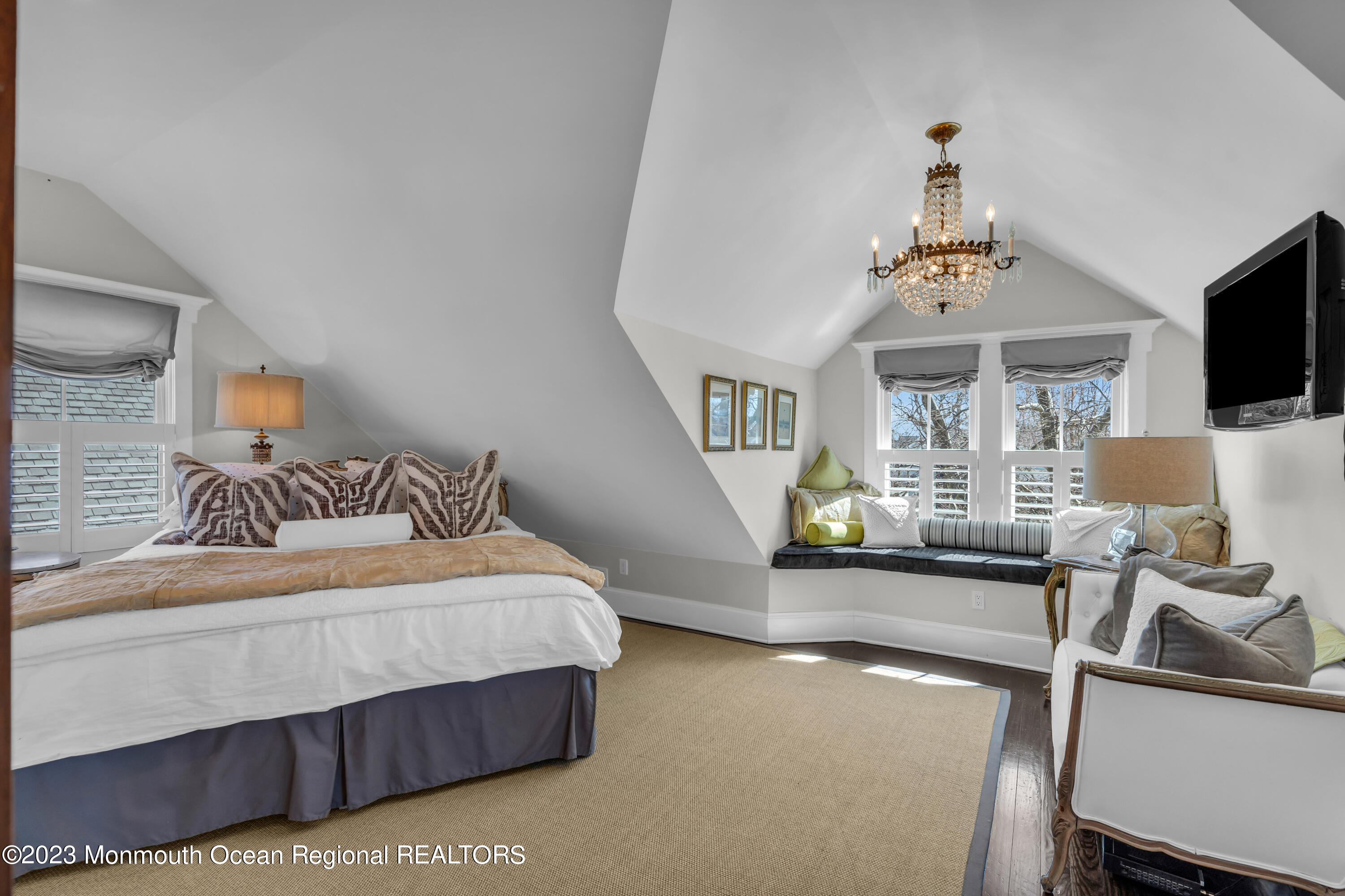 310 Worthington Avenue