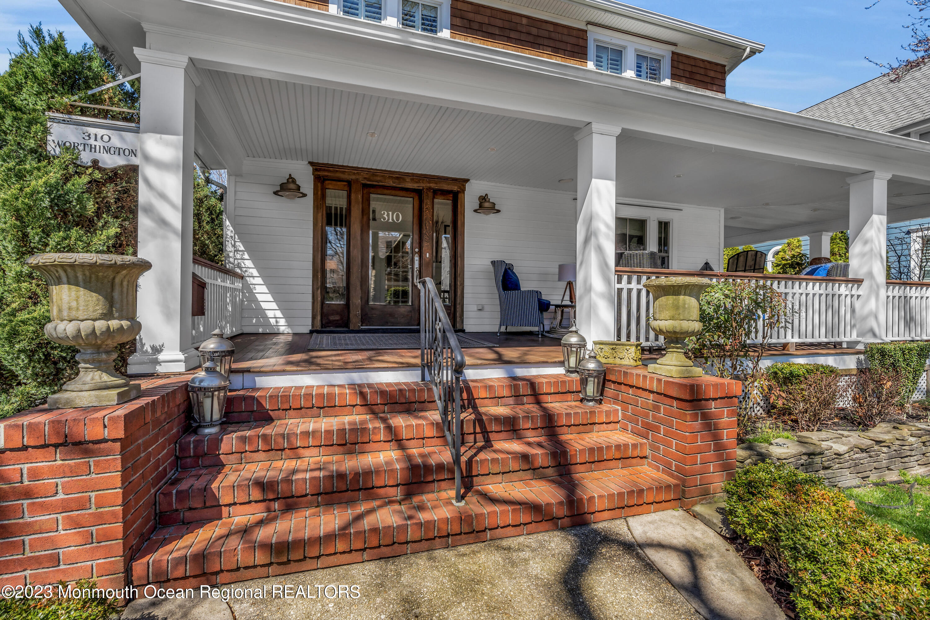 310 Worthington Avenue