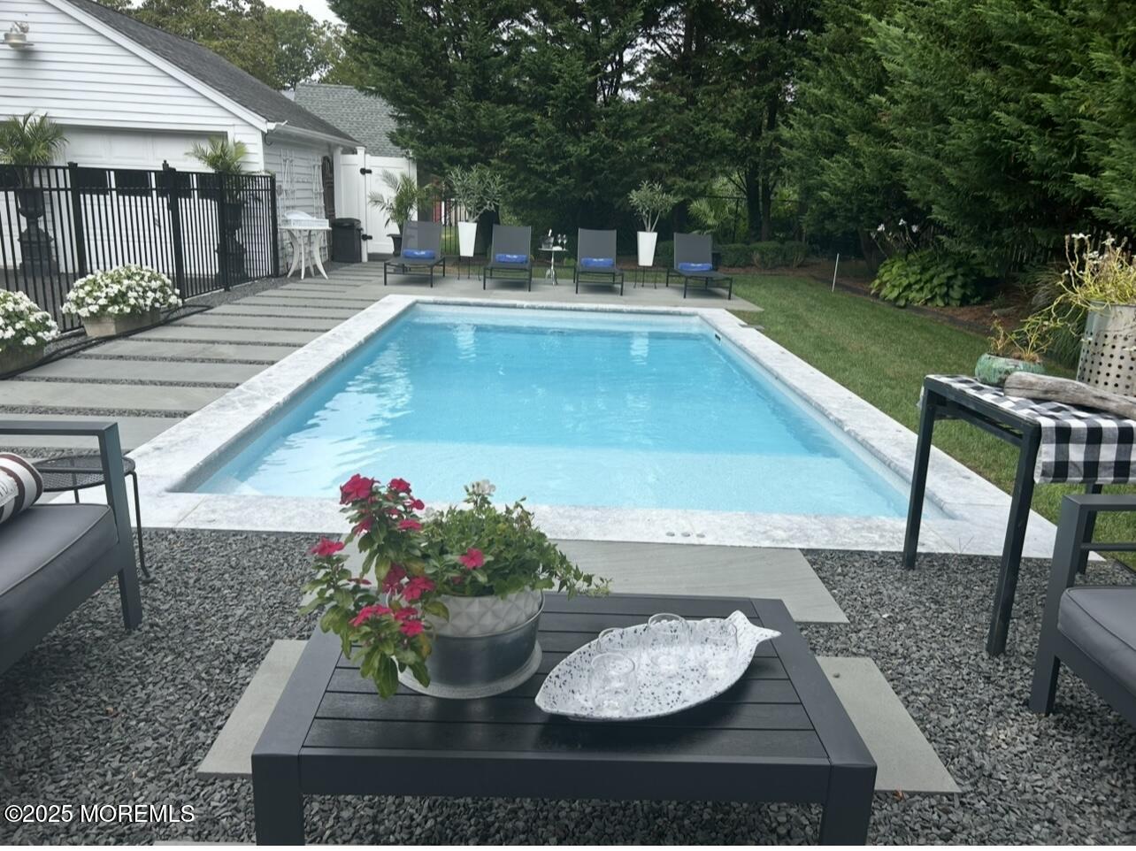 310 Worthington Avenue