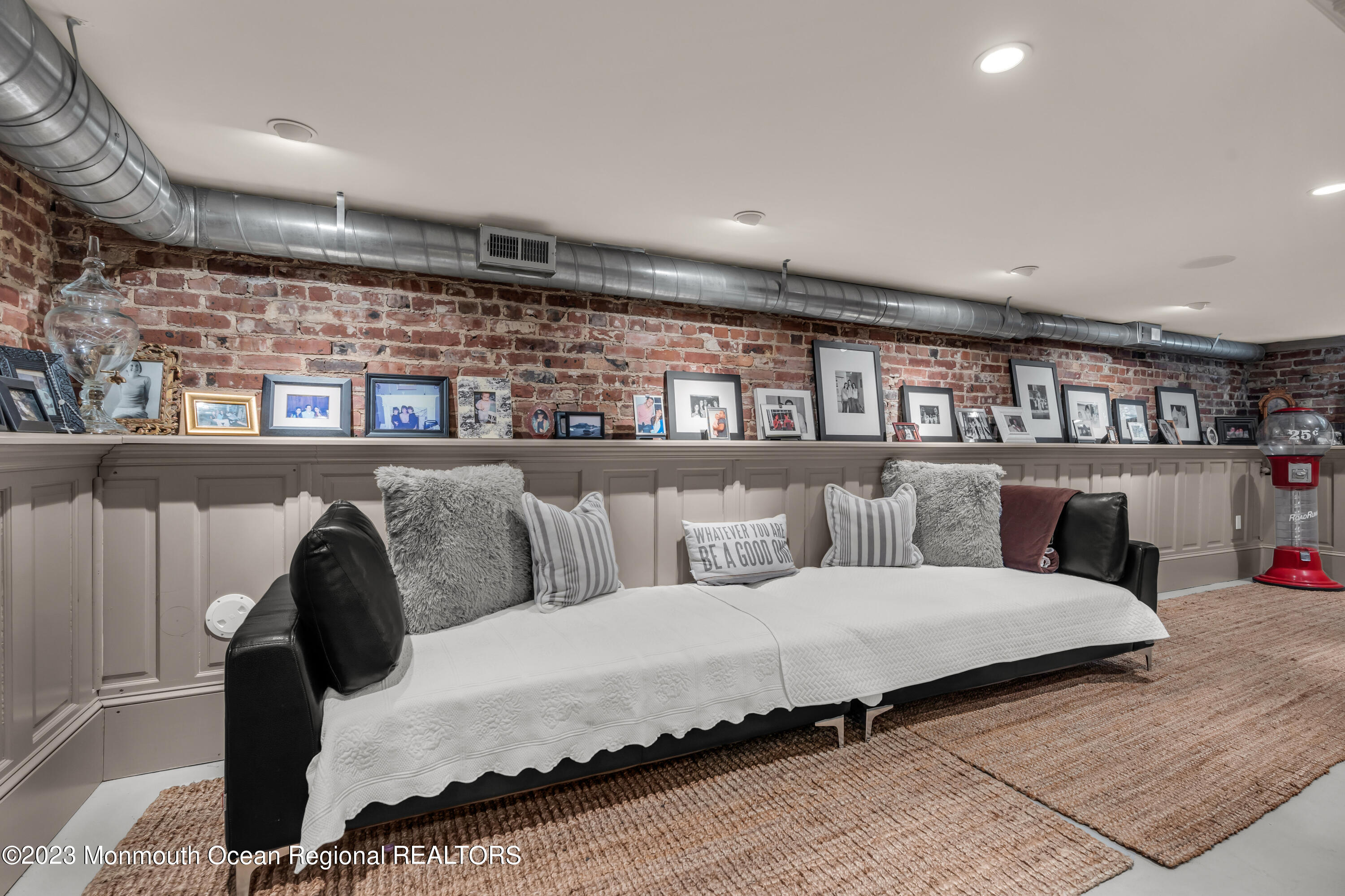 310 Worthington Avenue