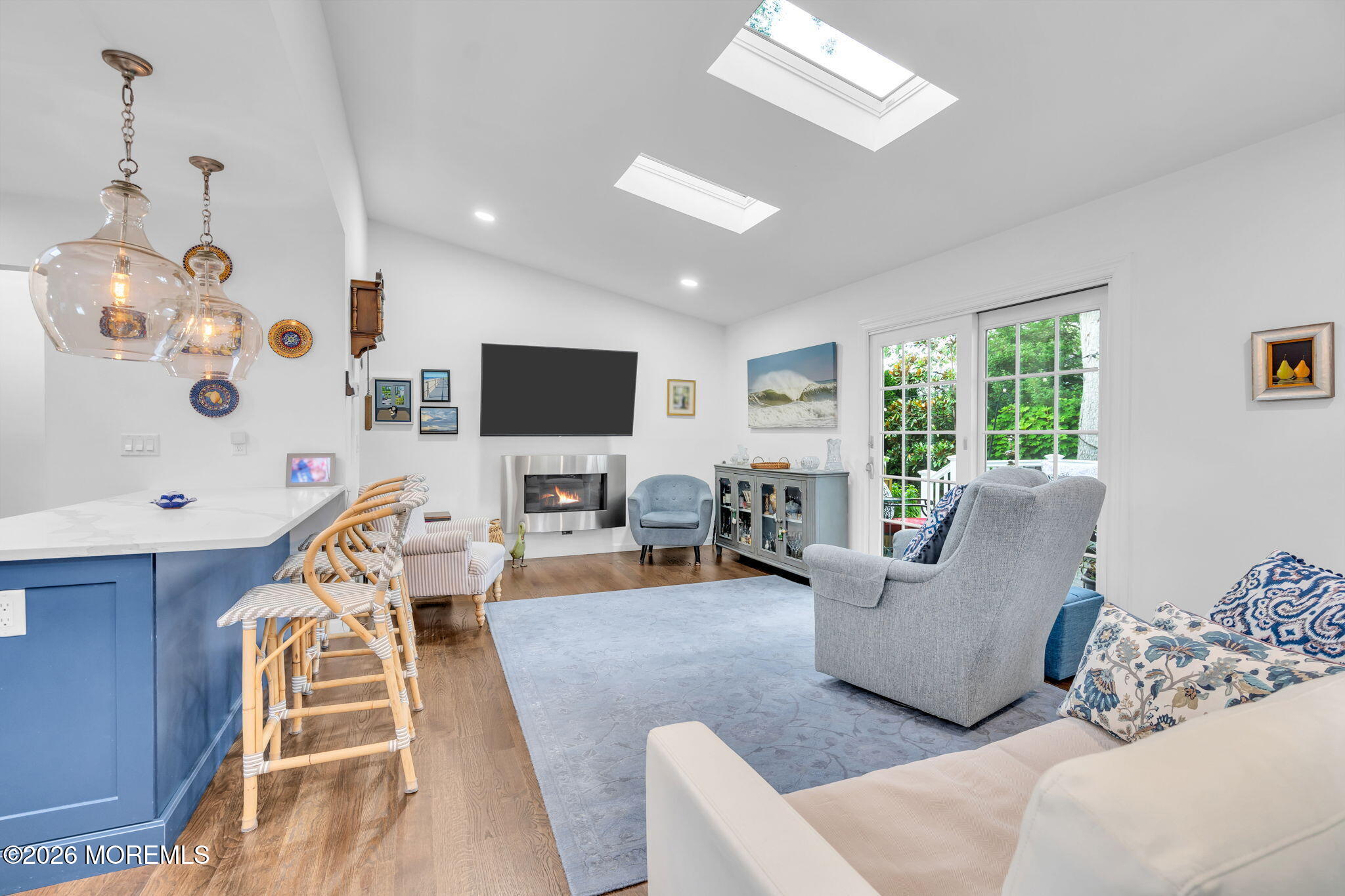 2125 Edgewood Place