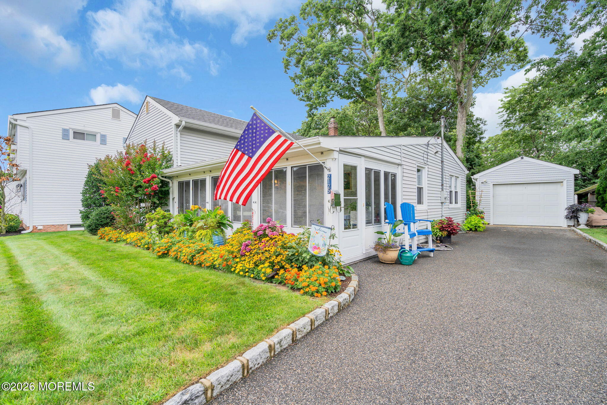 2125 Edgewood Place