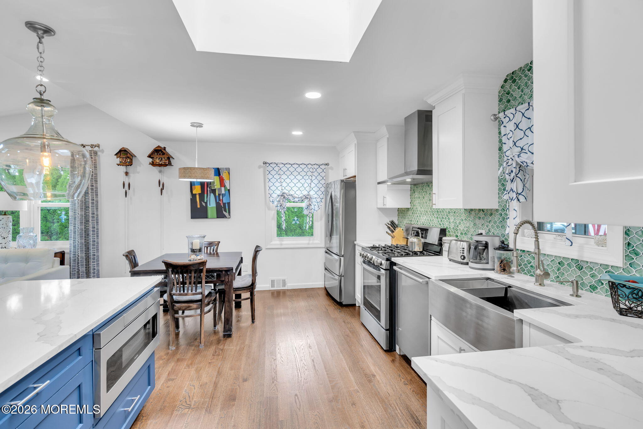 2125 Edgewood Place