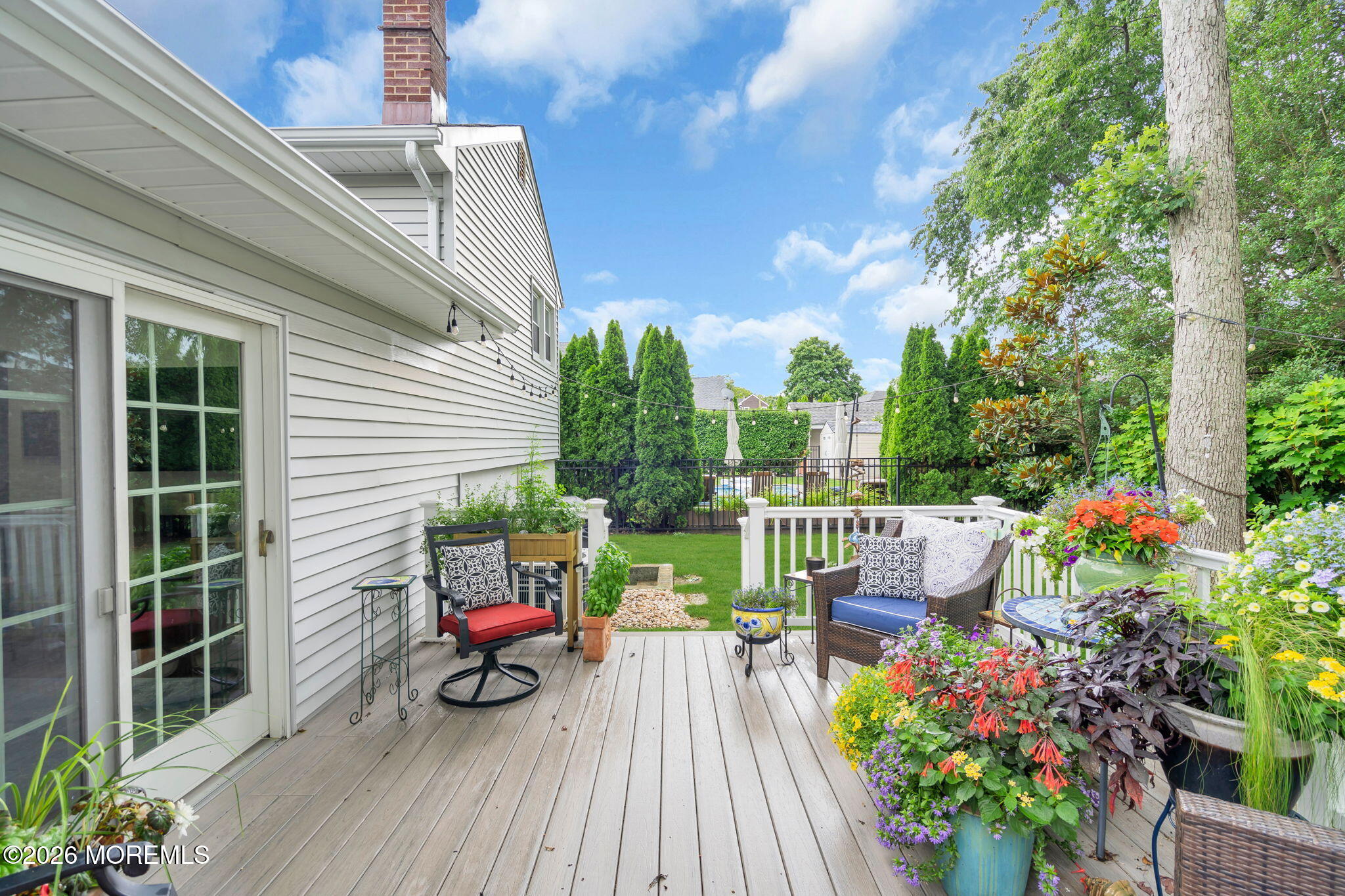 2125 Edgewood Place