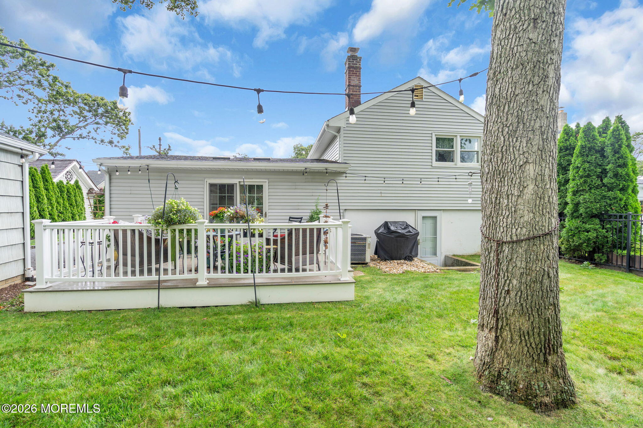 2125 Edgewood Place