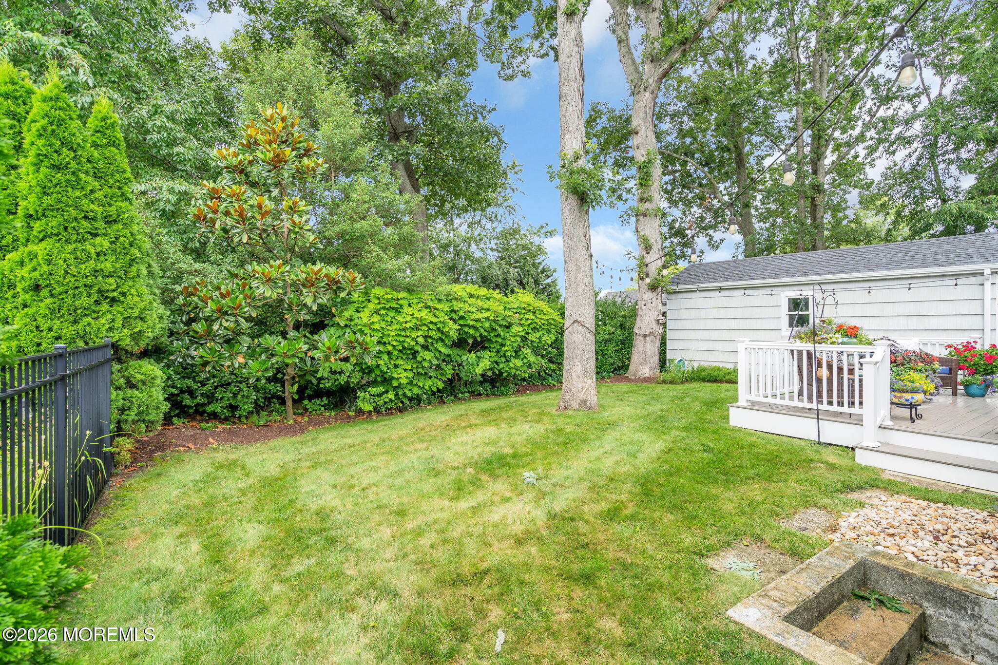 2125 Edgewood Place