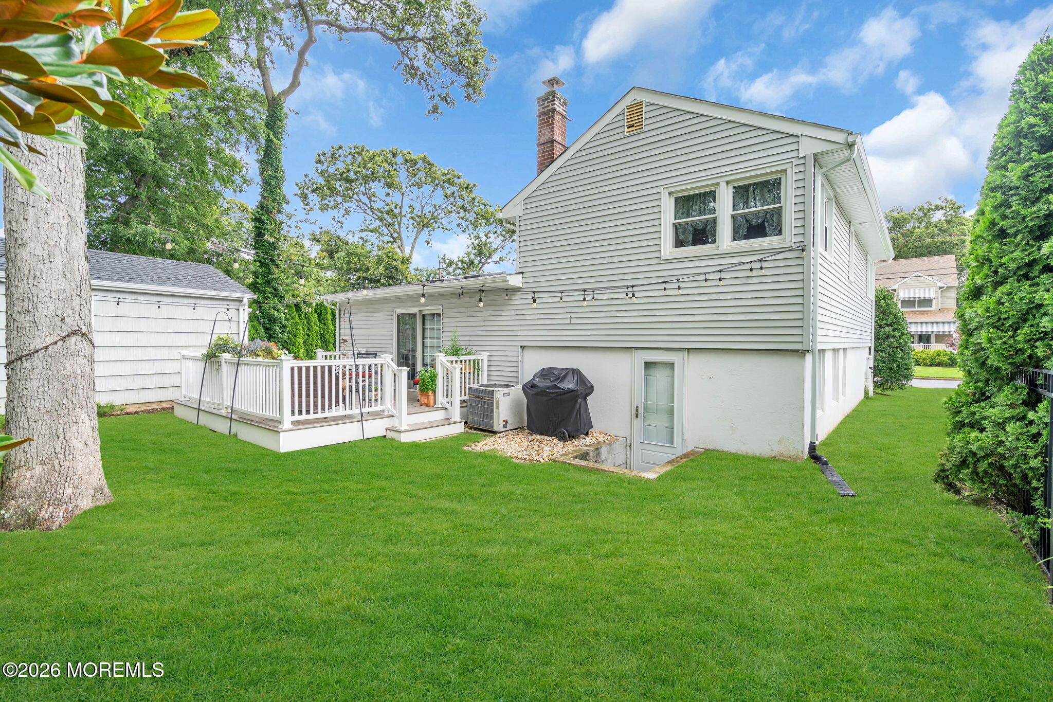 2125 Edgewood Place