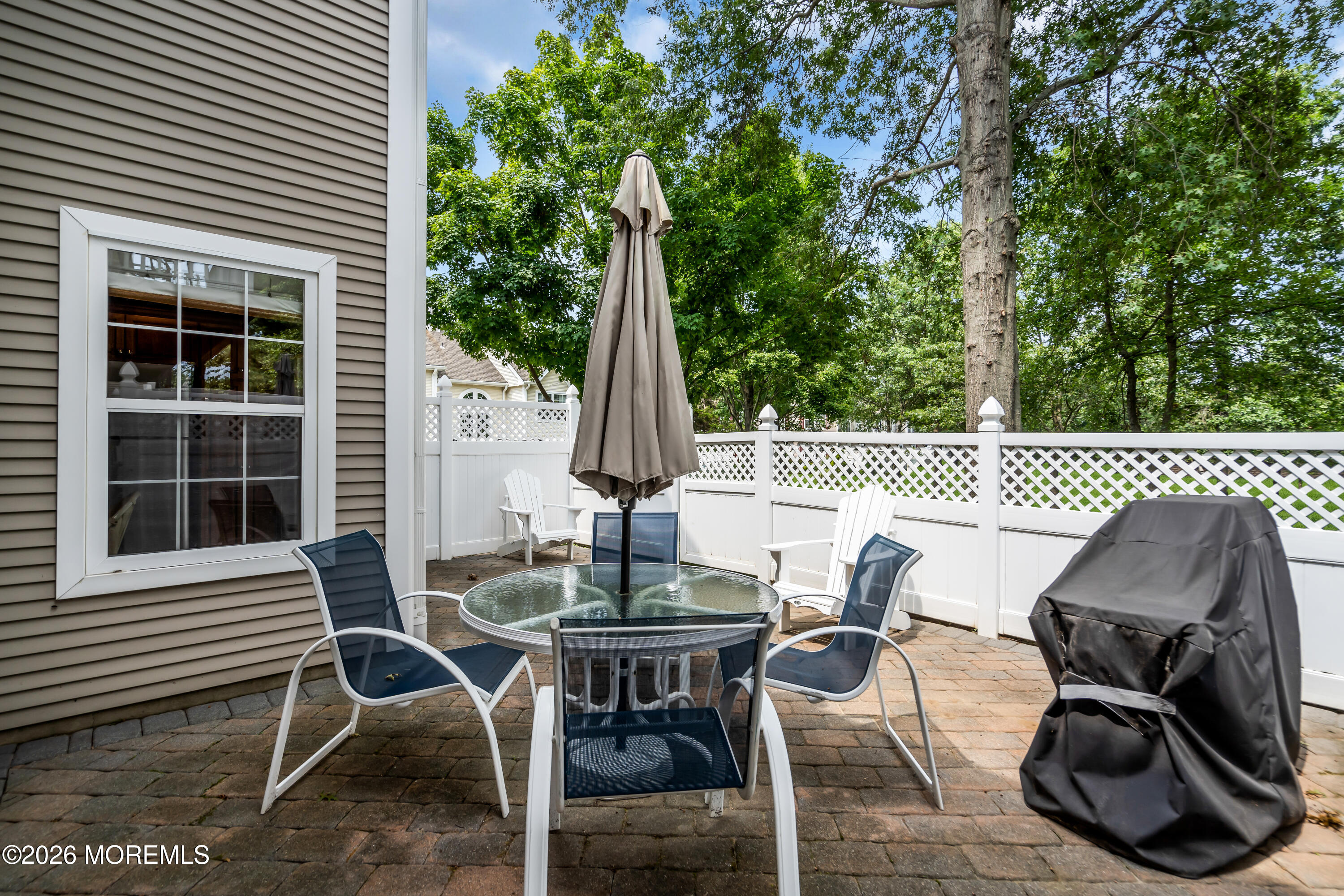 32 S Manor Court 3002