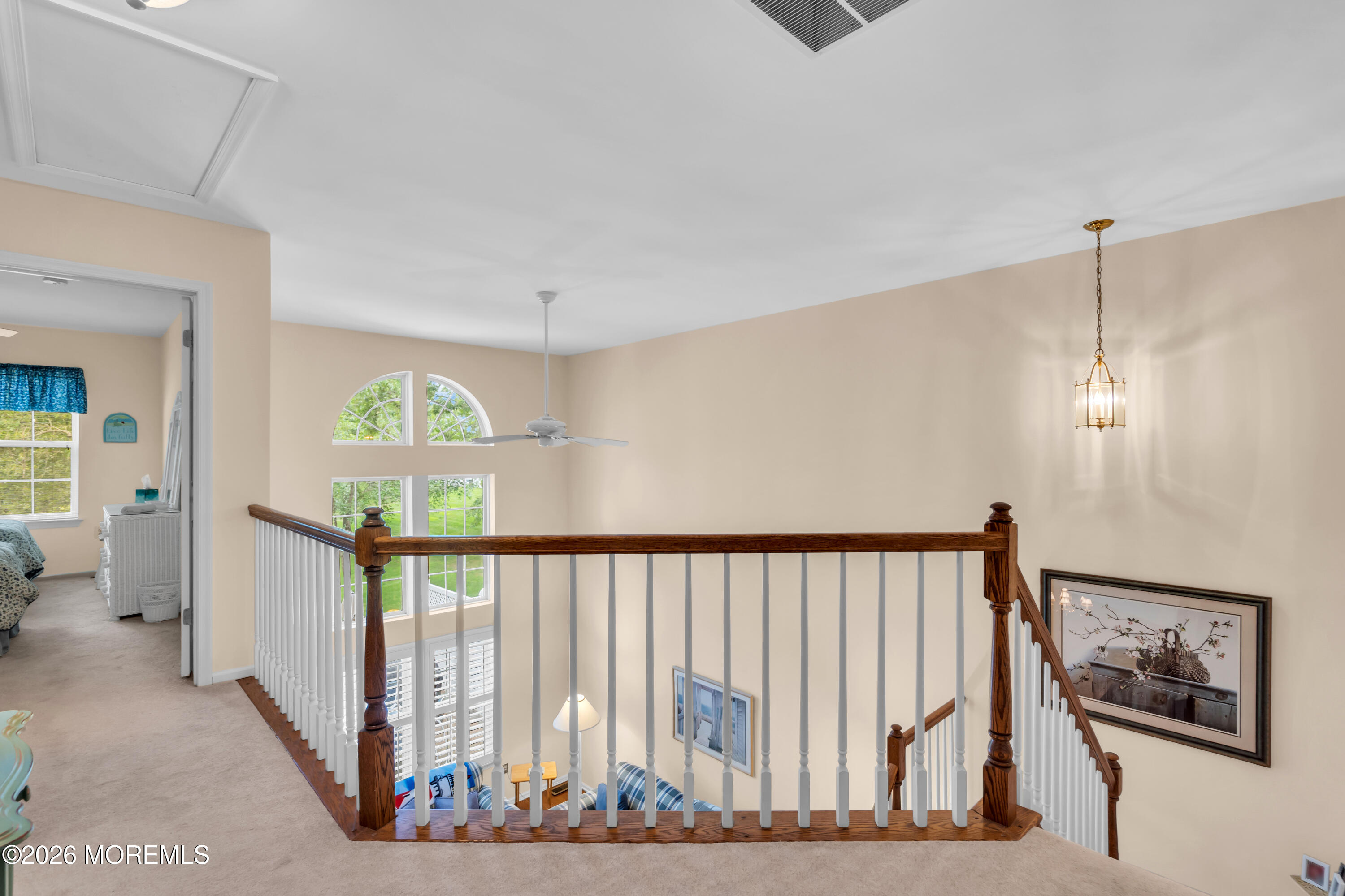 32 S Manor Court 3002