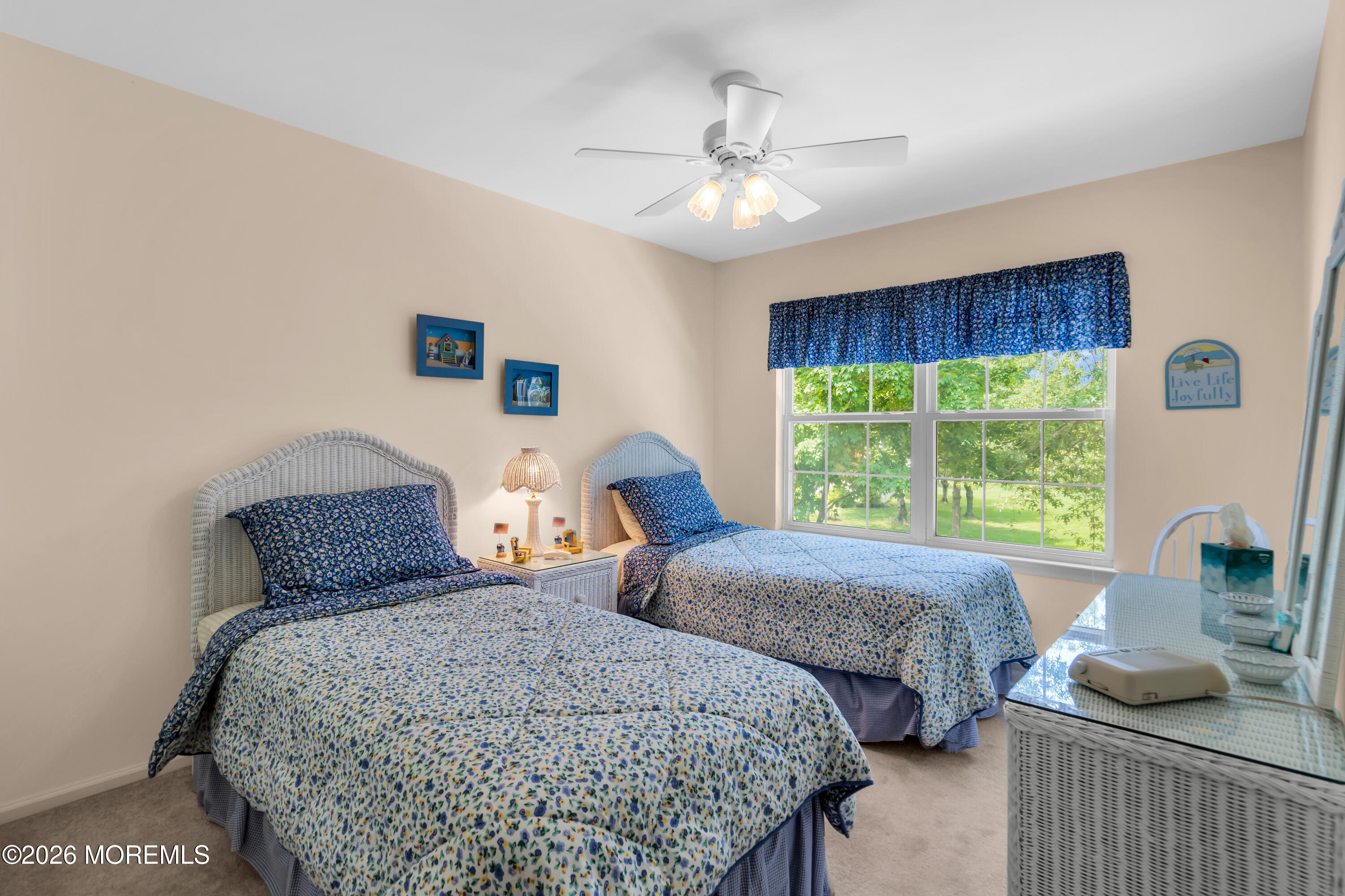 32 S Manor Court 3002
