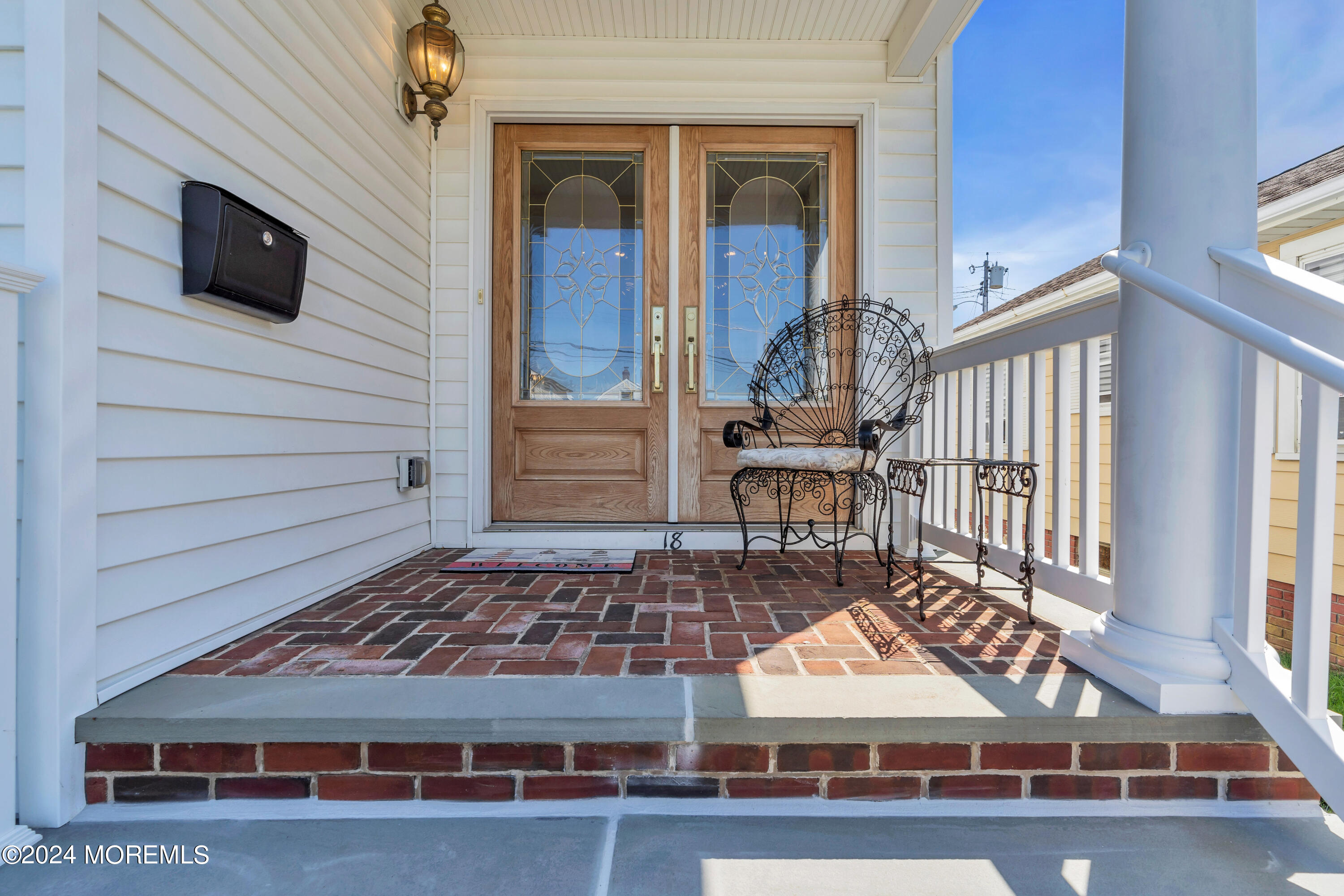 18 Meadow Avenue