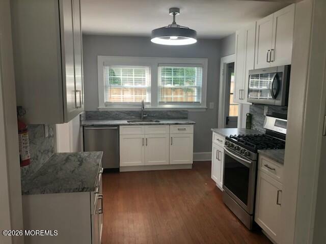 2117 Edgewood Place