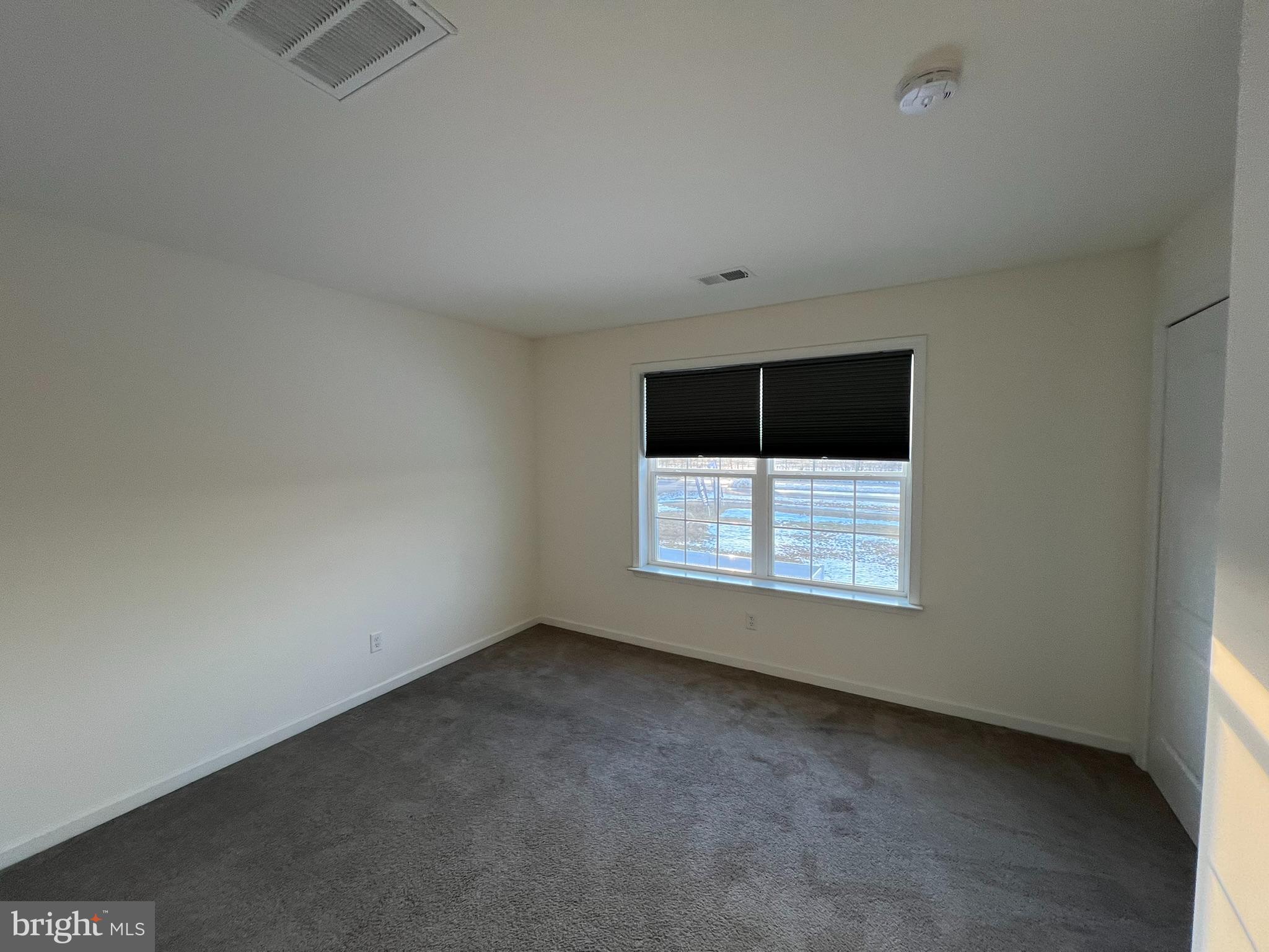 802 Ruth Way