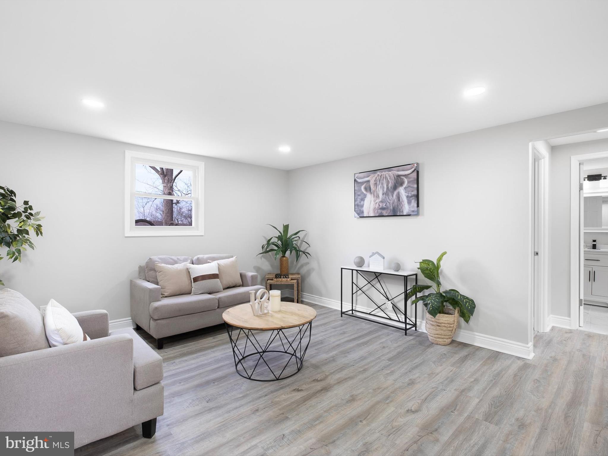 23 Dryden Rd