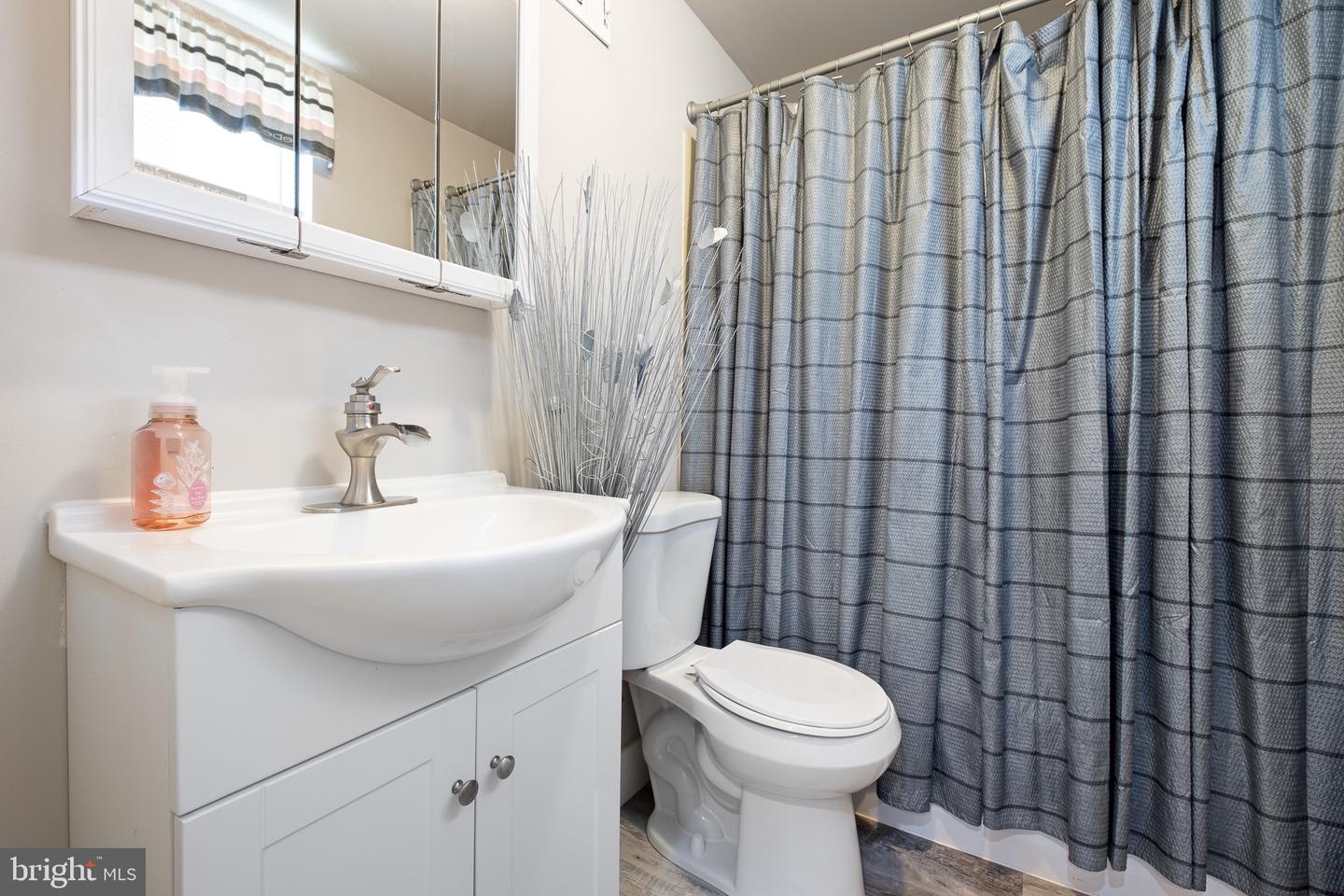 10 Spinet Rd