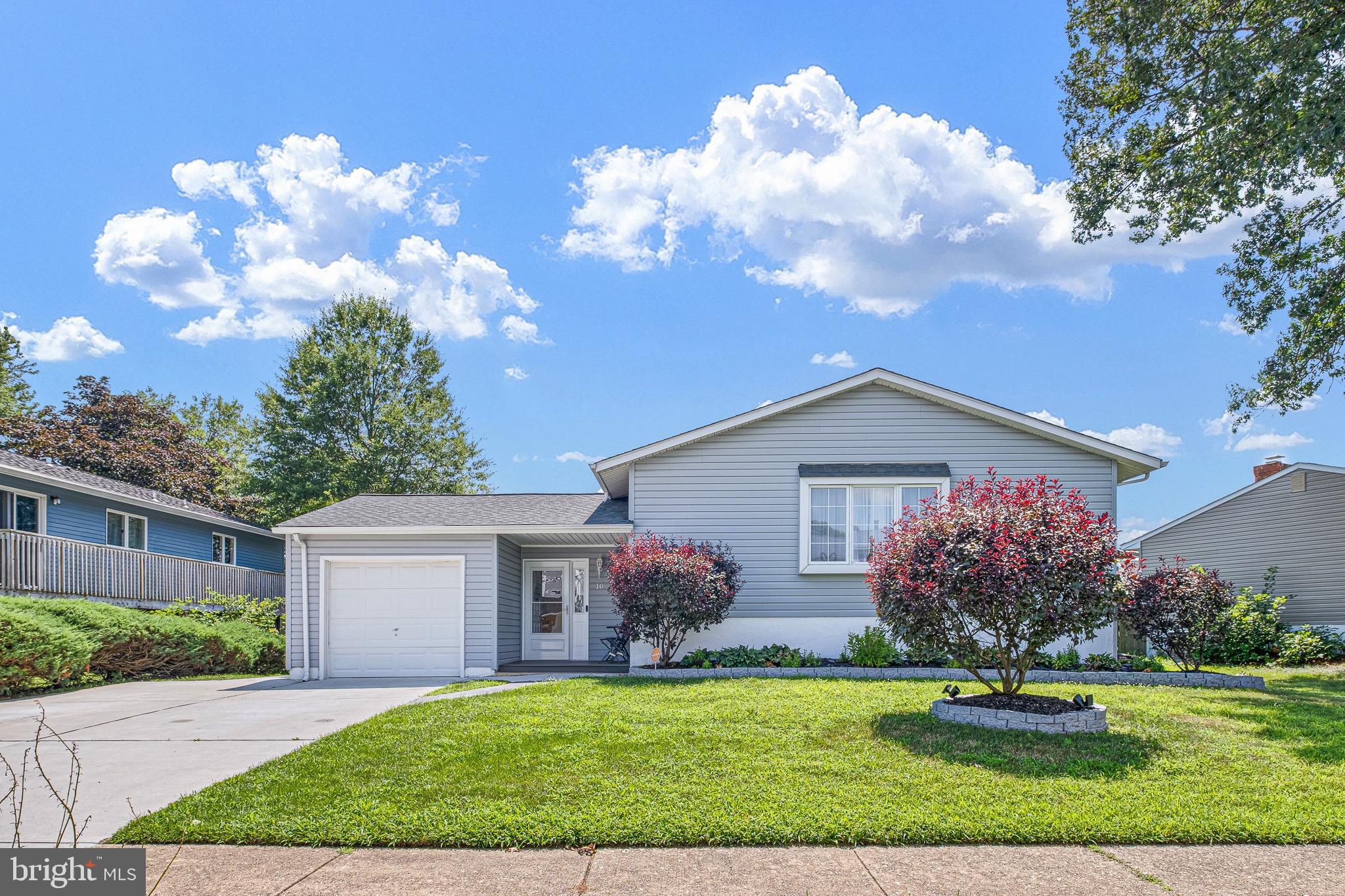 10 Spinet Rd