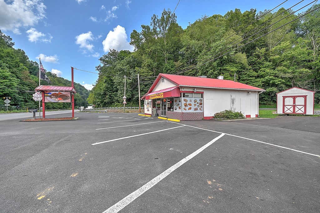 13509 Porterfield Highway