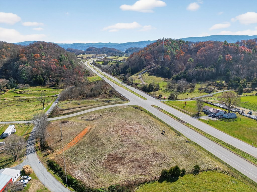 2.15AC Jeb Stuart Hwy