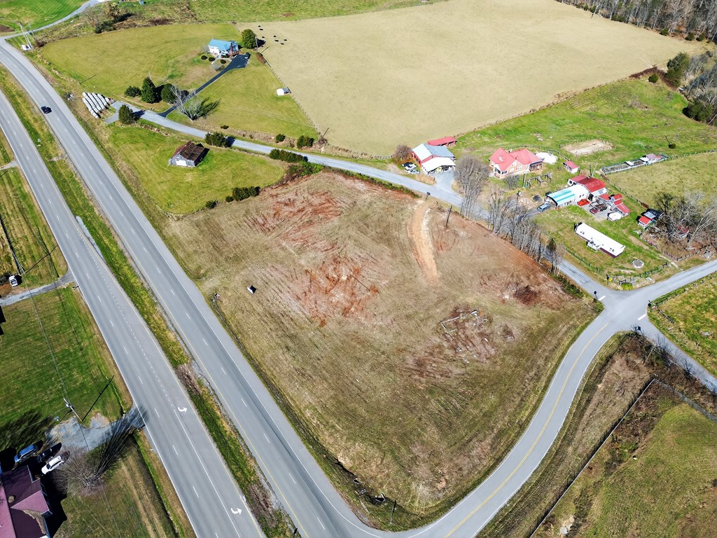 2.15AC Jeb Stuart Hwy