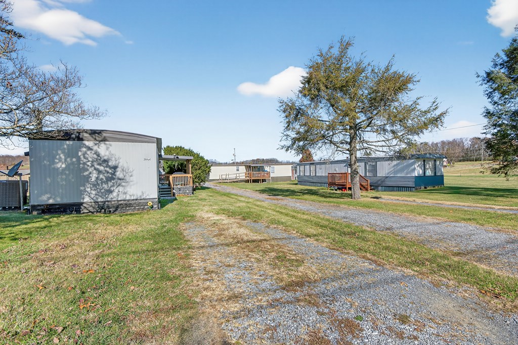 28497 Kenwood Dr