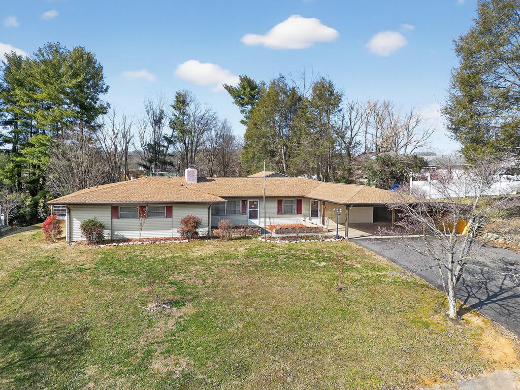 228 Sioux Road