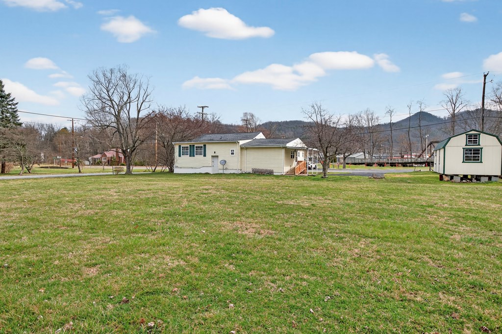 205 S Beaver Dam Avenue