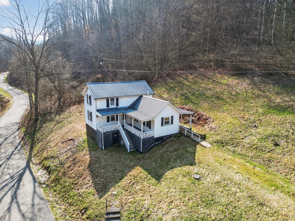 240 Beaver Creek Rd