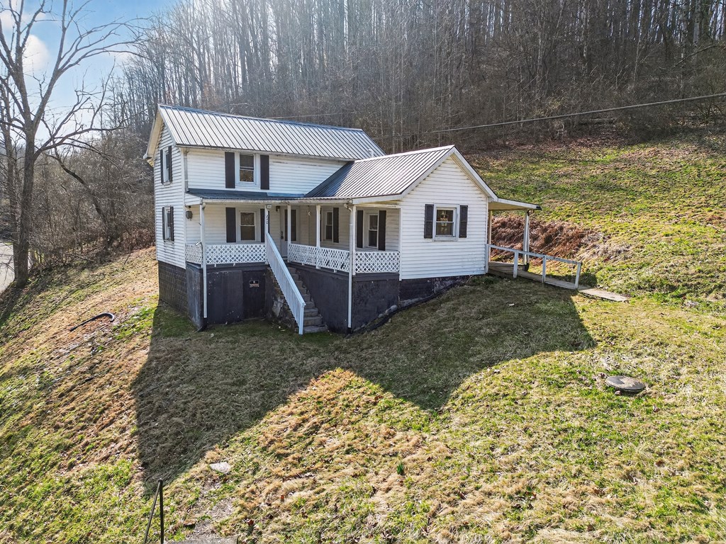 240 Beaver Creek Rd