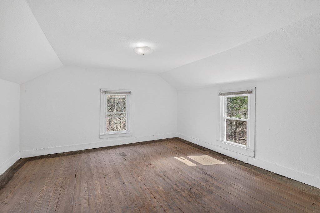 240 Beaver Creek Rd