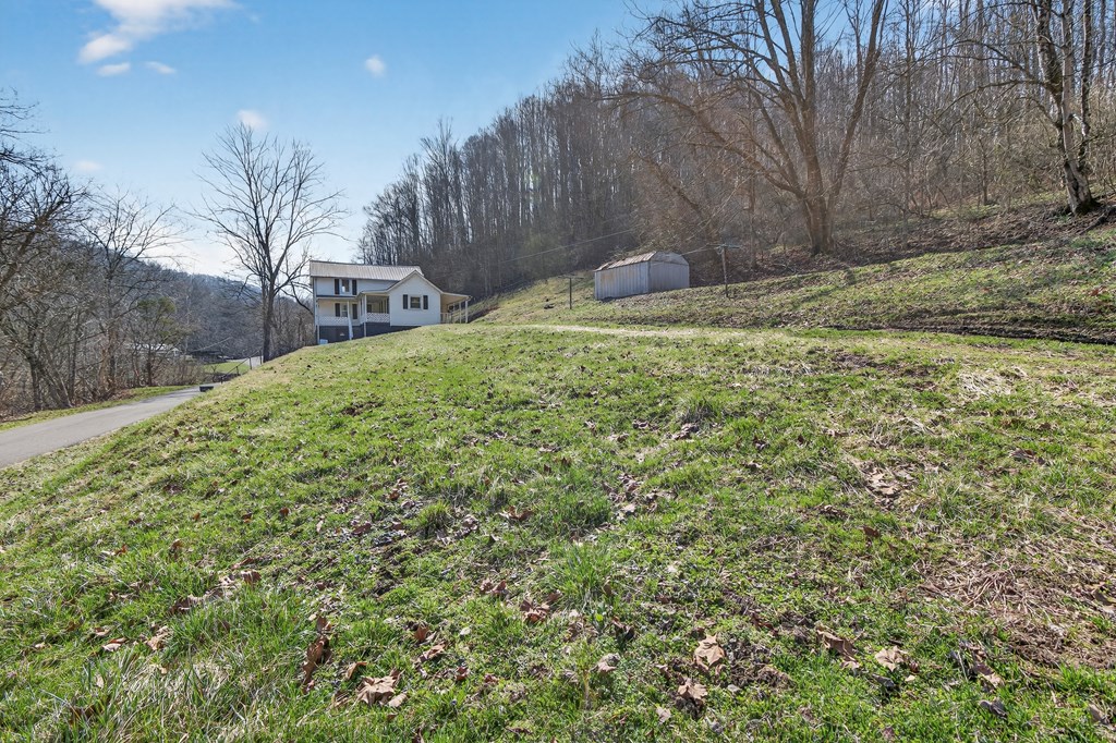240 Beaver Creek Rd