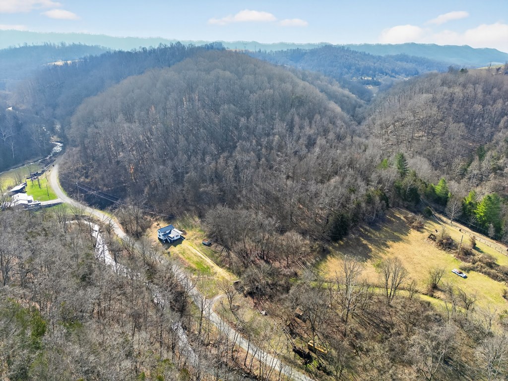 240 Beaver Creek Rd