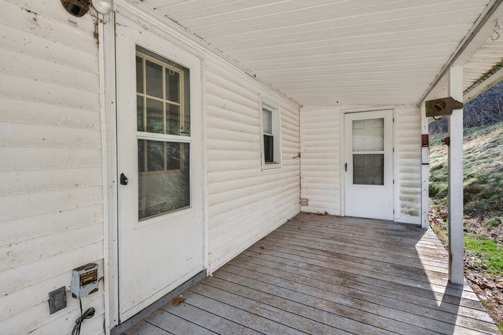 240 Beaver Creek Rd