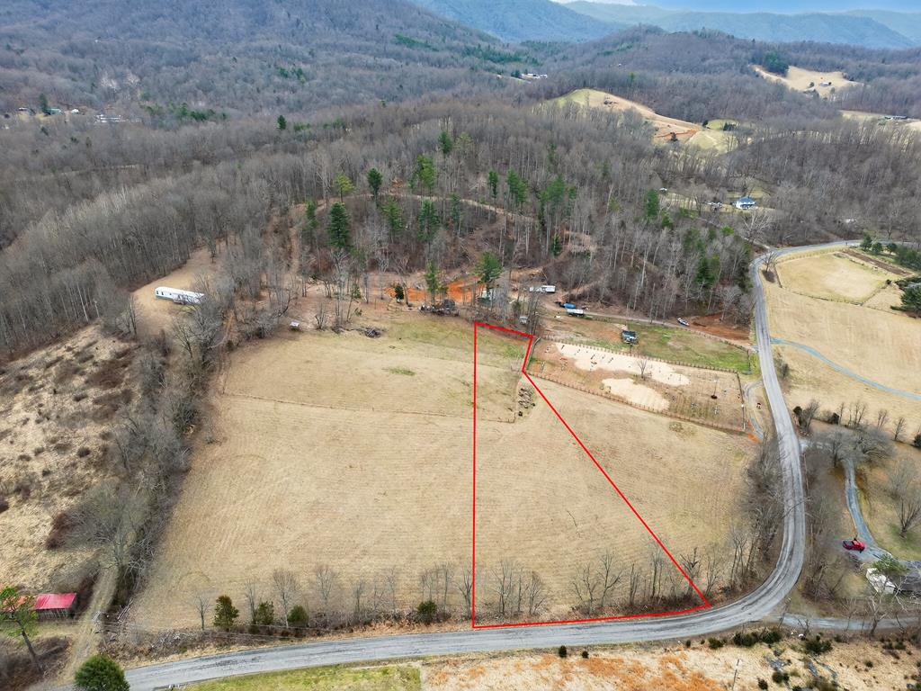 1.41 AC Twin Oaks Rd