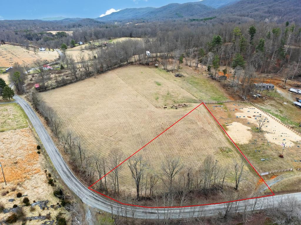 1.00 AC Twin Oaks Rd