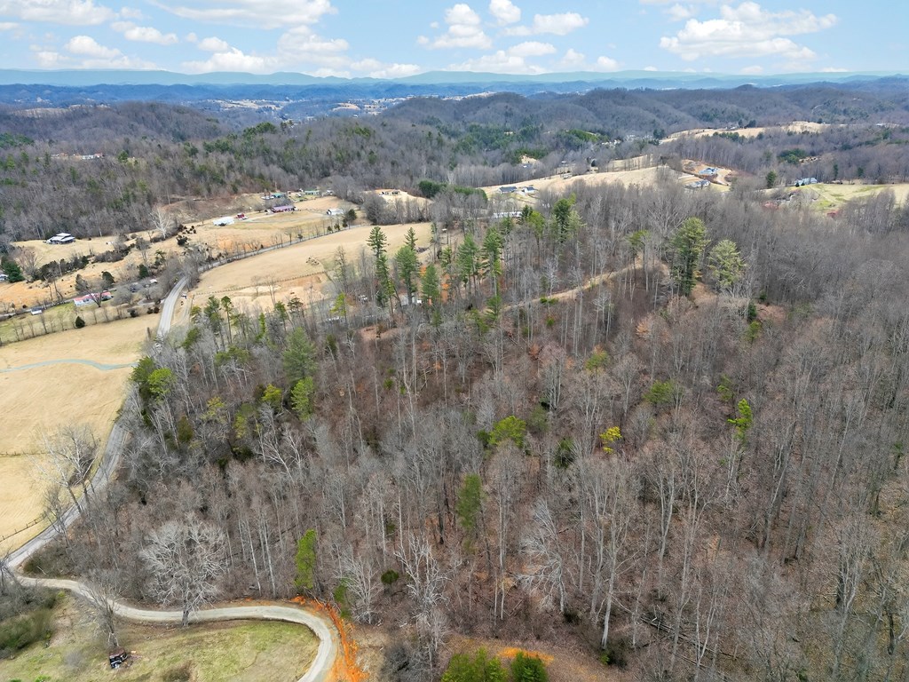 9.00 AC Twin Oaks Rd