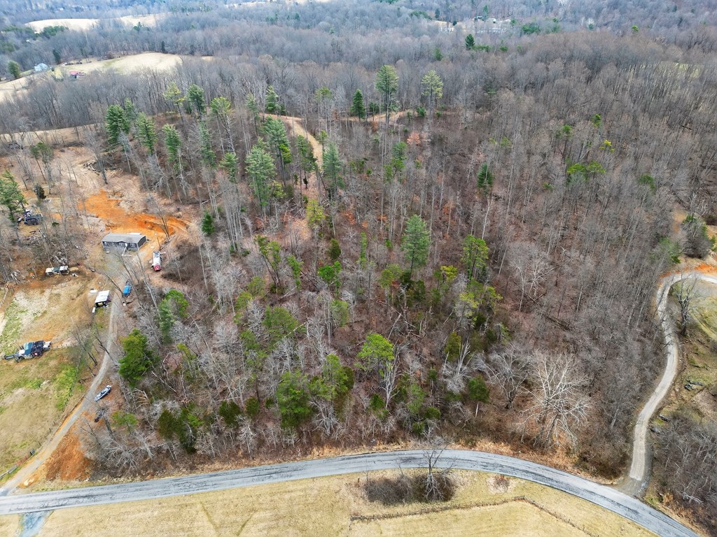 9.00 AC Twin Oaks Rd