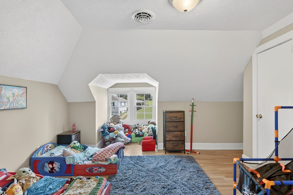 230 Kirkwood St.