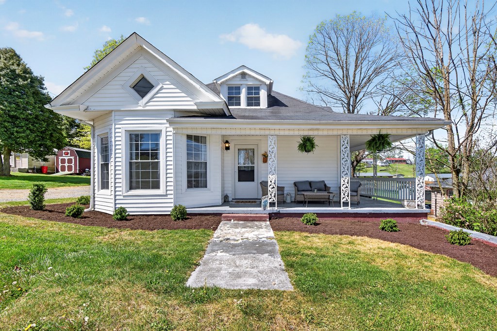 230 Kirkwood St.