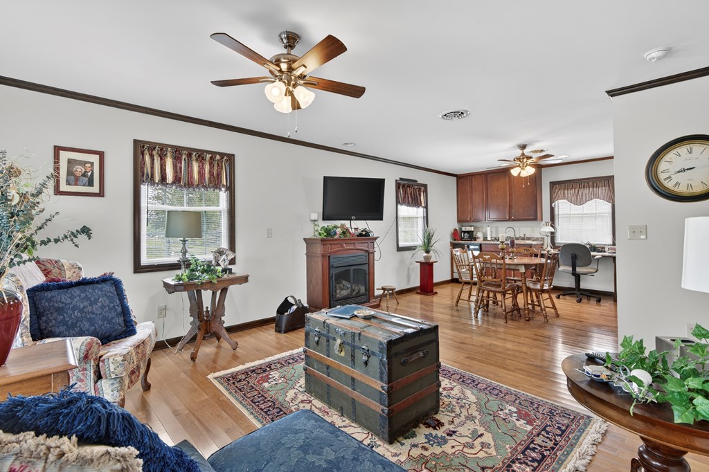 16471 Spring Valley Rd