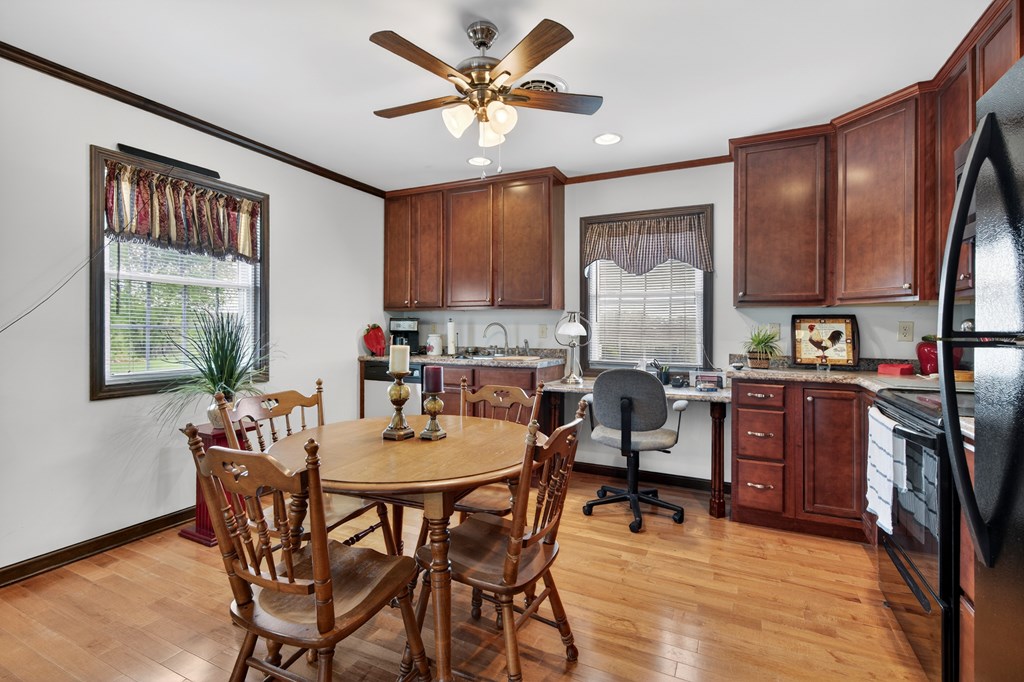 16471 Spring Valley Rd