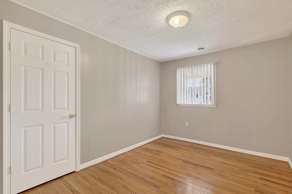 111 Sevier St